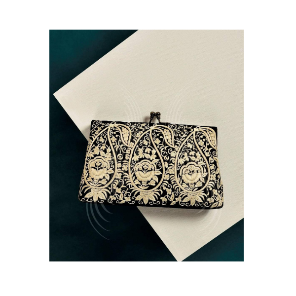 BLACK ALLURE AMBI GARA(G1)